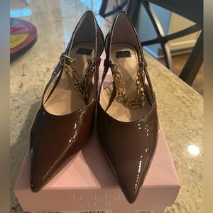 Louise et Cie - Brown patent low heel pumps size 9